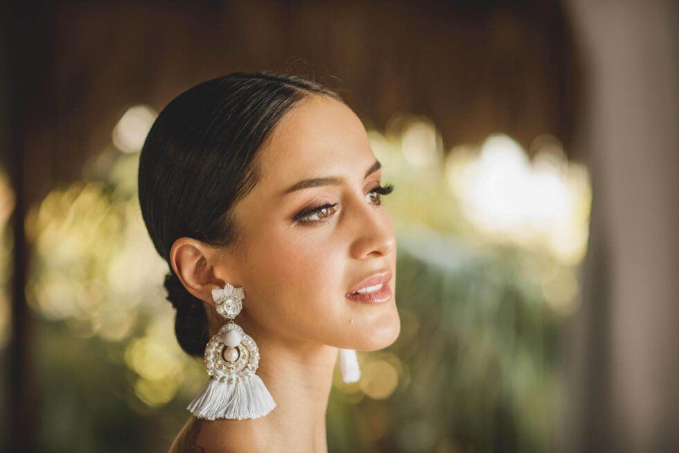 Relaxed San Miguel de Allende Bride Posing Tips