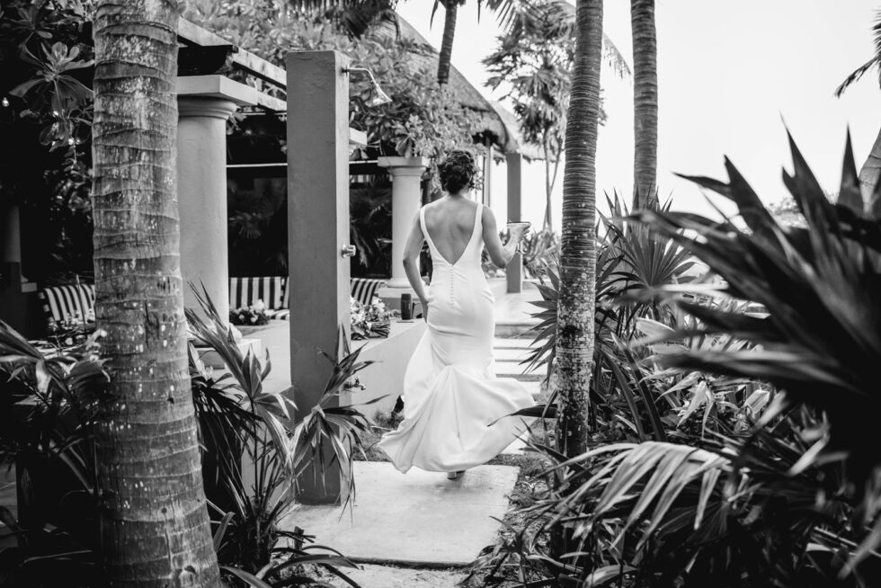 Wedding Wardrobe Changes in San Miguel de Allende Shoots