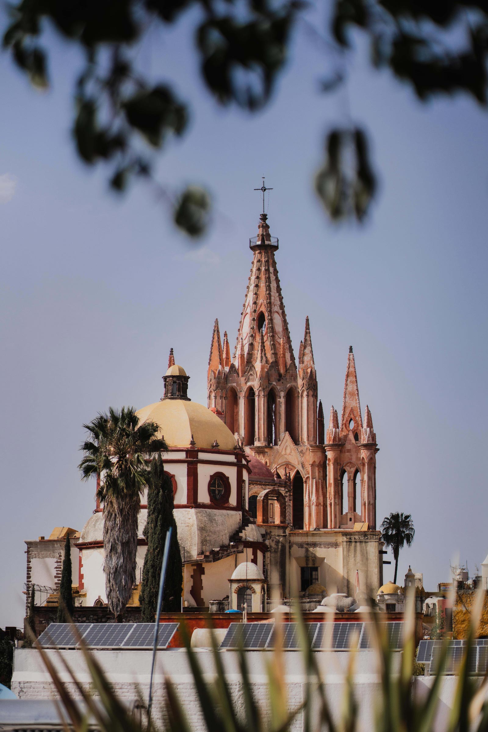 san-miguel-de-allende-street-adrian-bonet-2